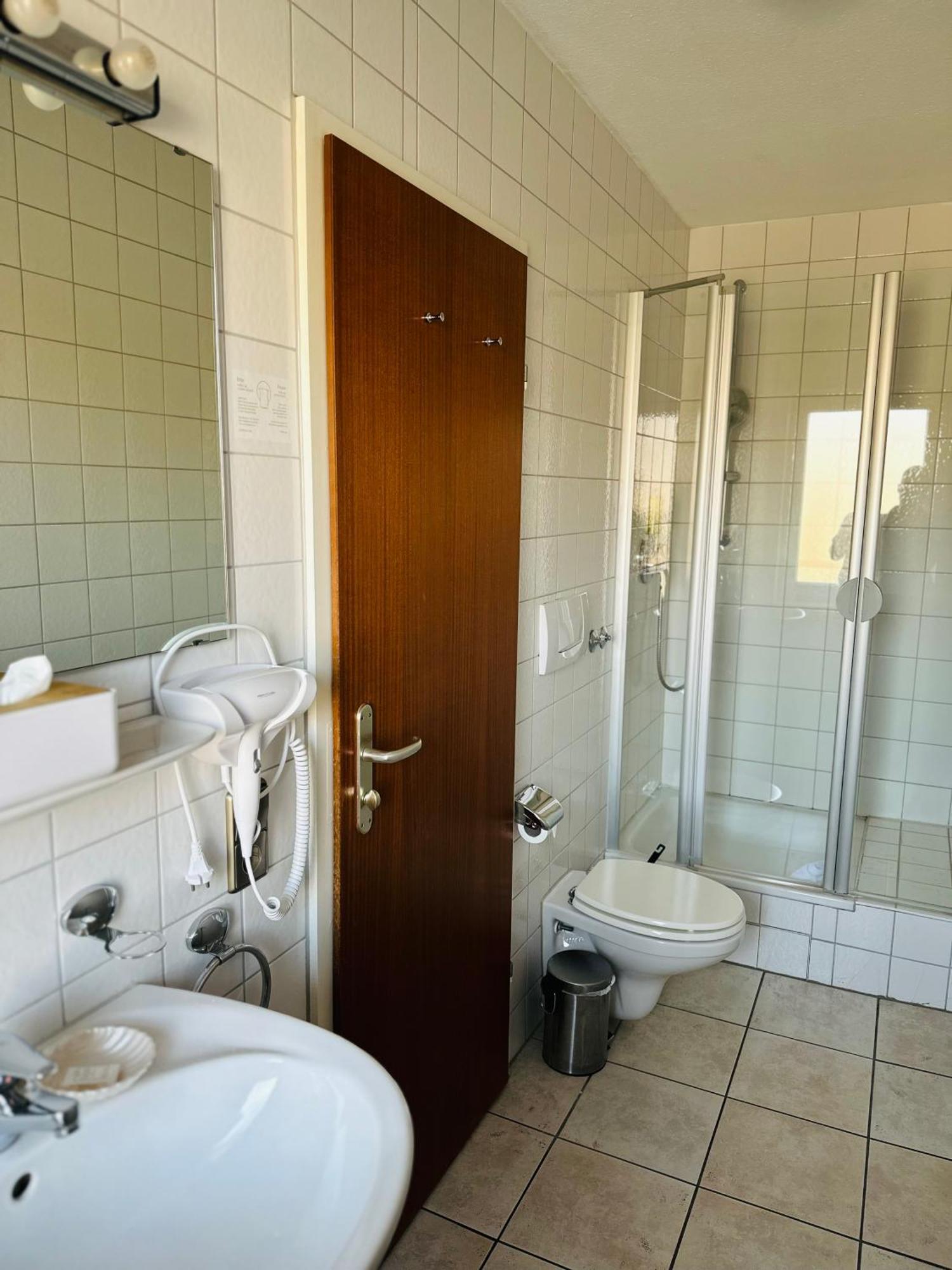 Hotel Hofmann Zur Muehle บาดโครซิงเงน ภายนอก รูปภาพ