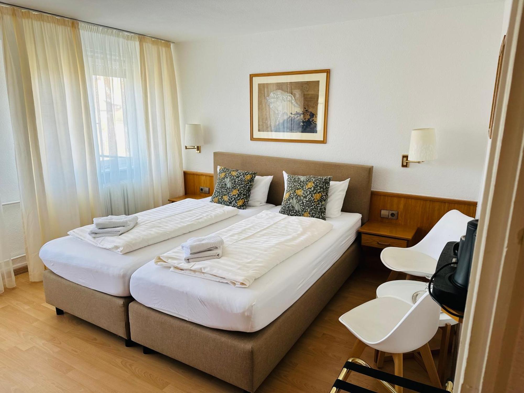 Hotel Hofmann Zur Muehle บาดโครซิงเงน ภายนอก รูปภาพ