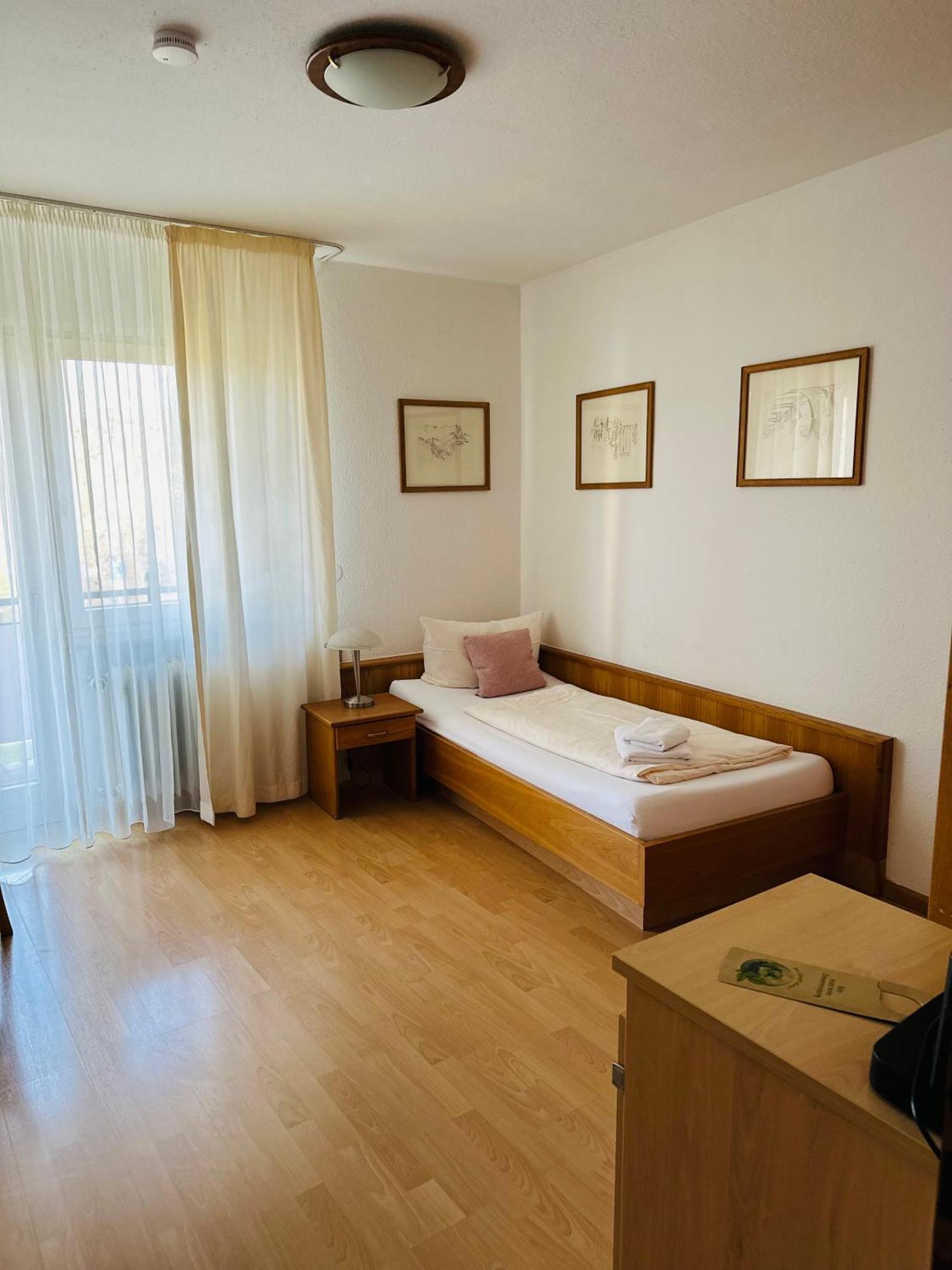 Hotel Hofmann Zur Muehle บาดโครซิงเงน ภายนอก รูปภาพ