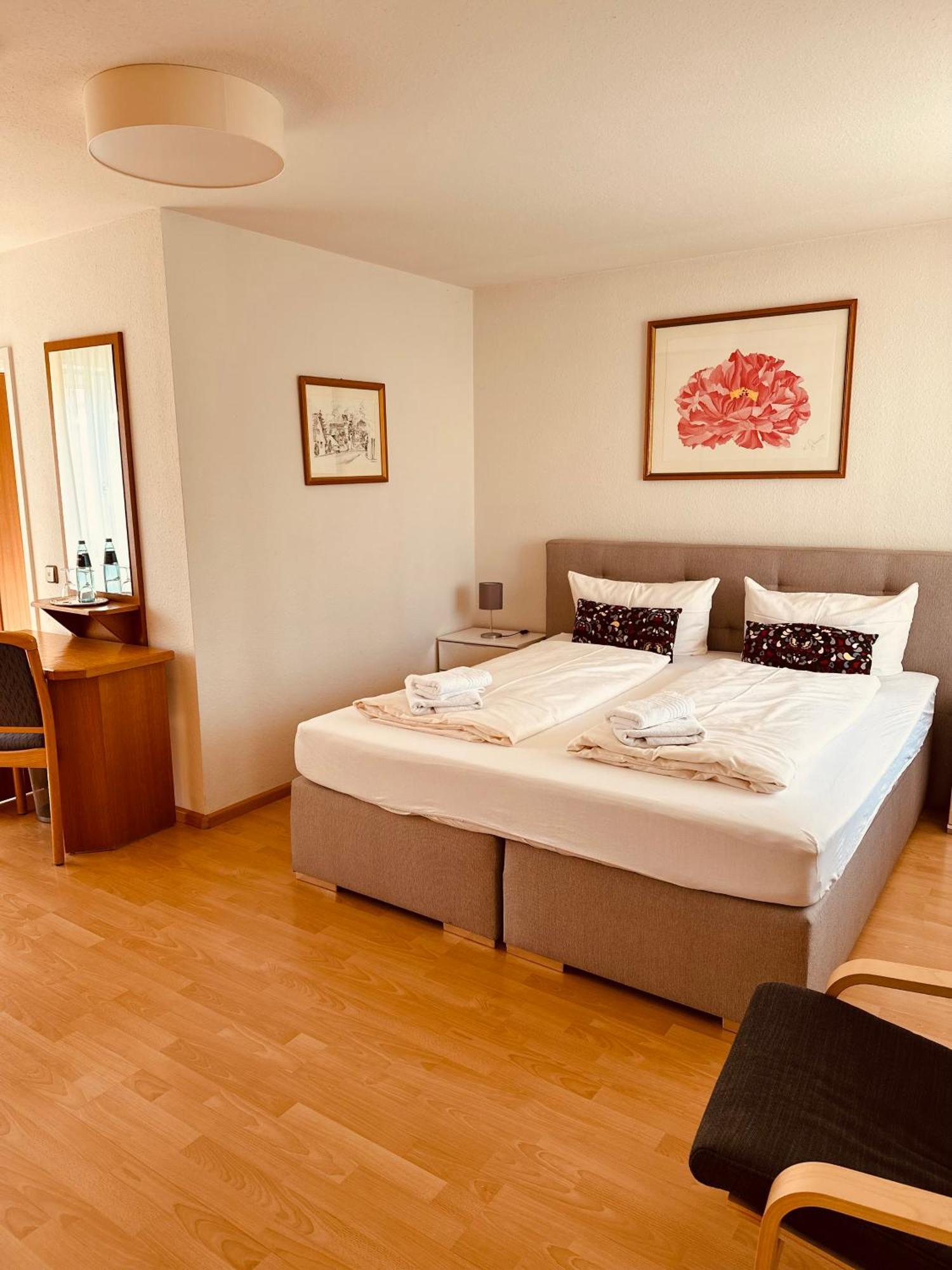 Hotel Hofmann Zur Muehle บาดโครซิงเงน ภายนอก รูปภาพ
