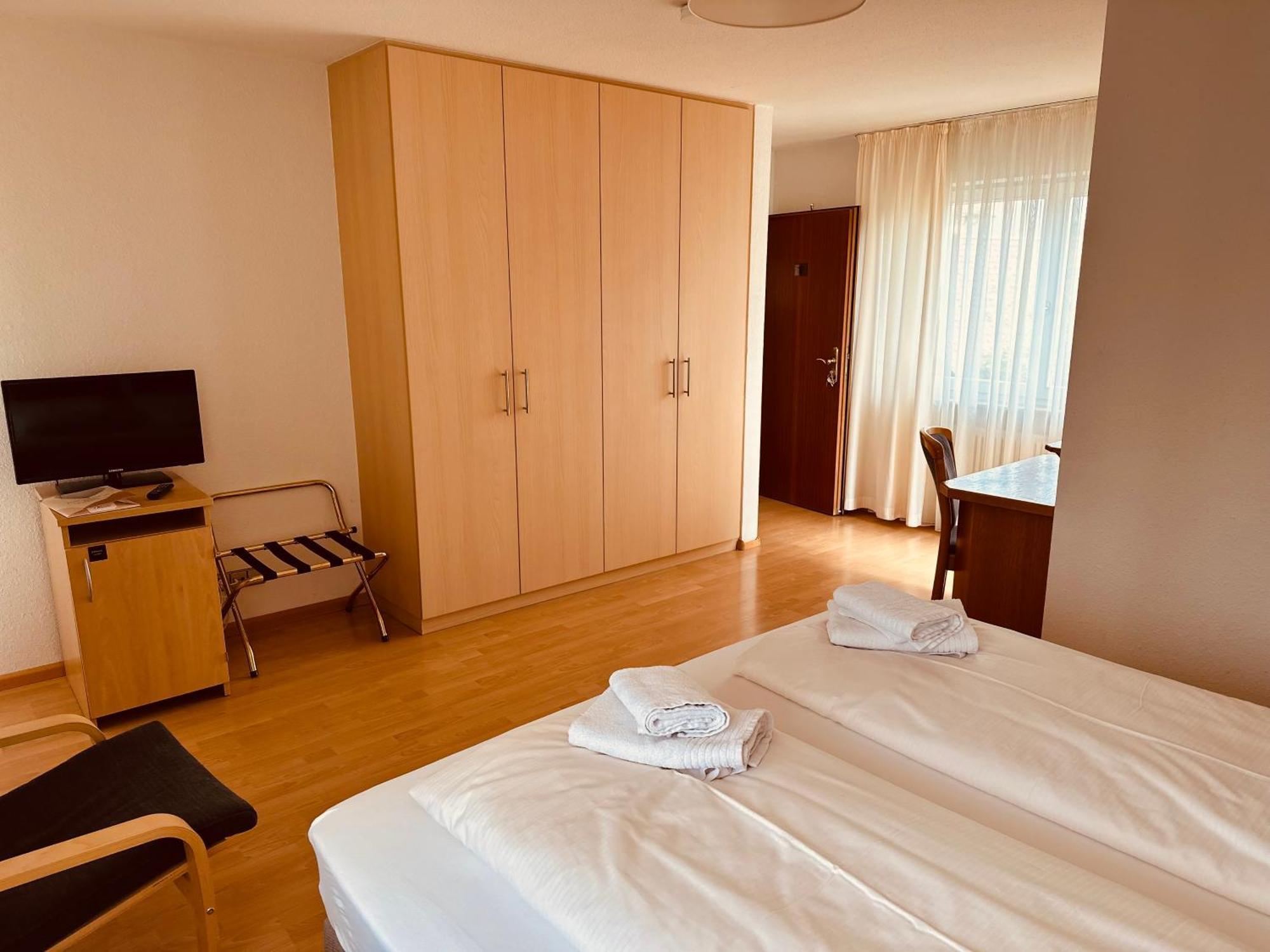 Hotel Hofmann Zur Muehle บาดโครซิงเงน ภายนอก รูปภาพ